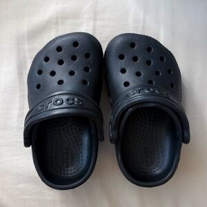Classic Black Crocs - Toddler Size C5